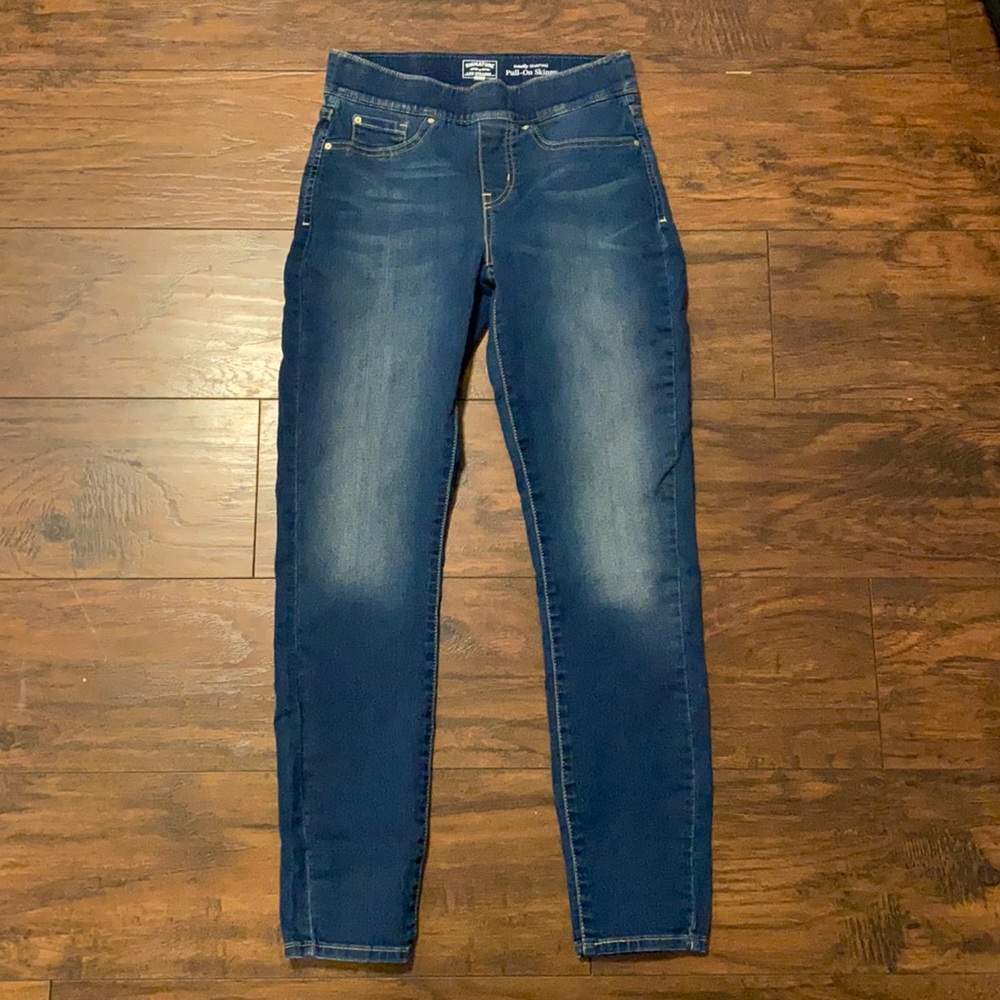 Levi’s Signature Pull-On Skinny Jeans 27